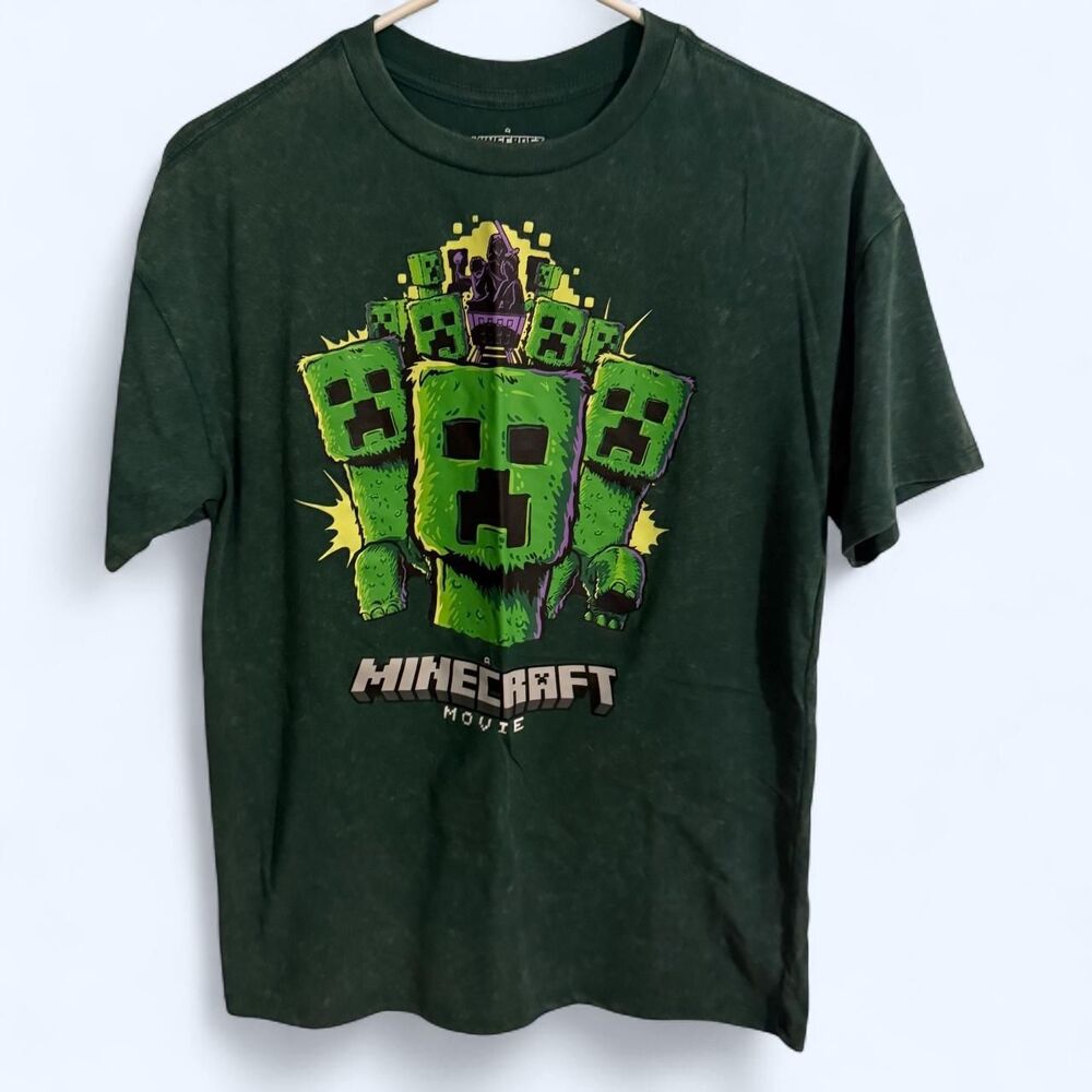 Minecraft t-shirt boys L green Creeper Movie short sleeve mineral wash graphic